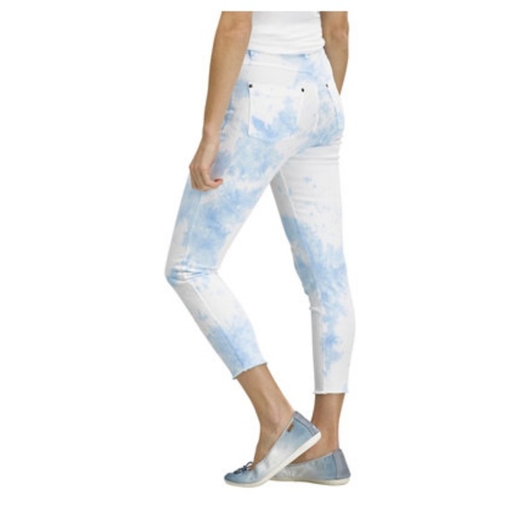 NWT HUE®
Women's Denim High Waist Skimmer Leggings XL - Picture 3 of 7